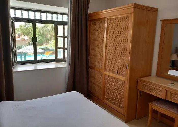 Nour3 Aparthotel 4*